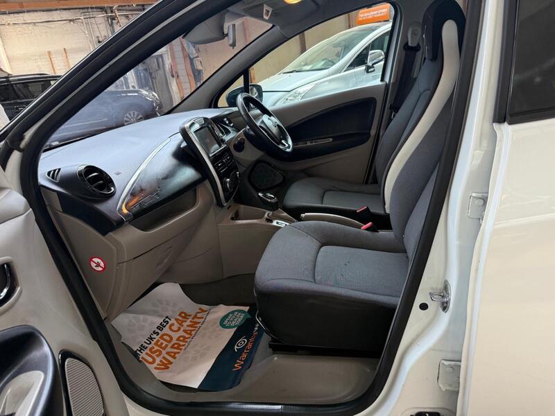 RENAULT ZOE