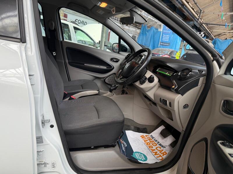 RENAULT ZOE