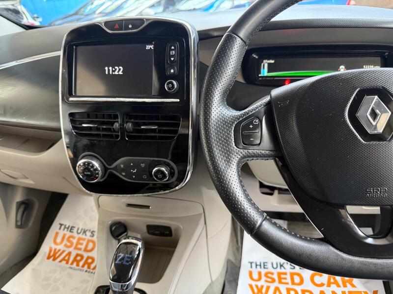 RENAULT ZOE
